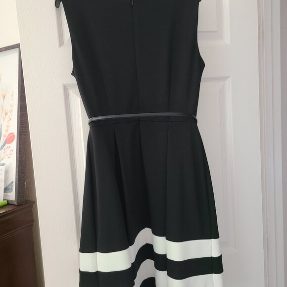 Calvin Klein black and white dress - Picture 2 of 3